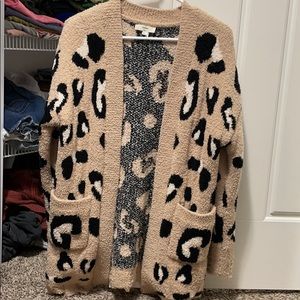 Leopard fuzzy cardigan